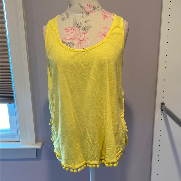 Lilly Pulitzer Yellow Embellished Sleeveless Tank Top - Picture 2 of 10
